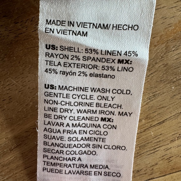 Chico's Linen Floral Applique top AND pants in size medium (Chico's size 1) - Picture 12 of 12